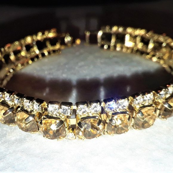 Brand New Luxury Gold & White CZ Tennis Bracelet - Picture 2 of 10